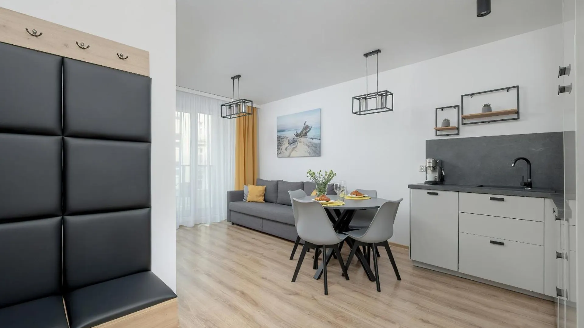 Exclusive And Modern Grey Apartment With Furnished Balcony In Kolobrzeg By Noclegi Renters