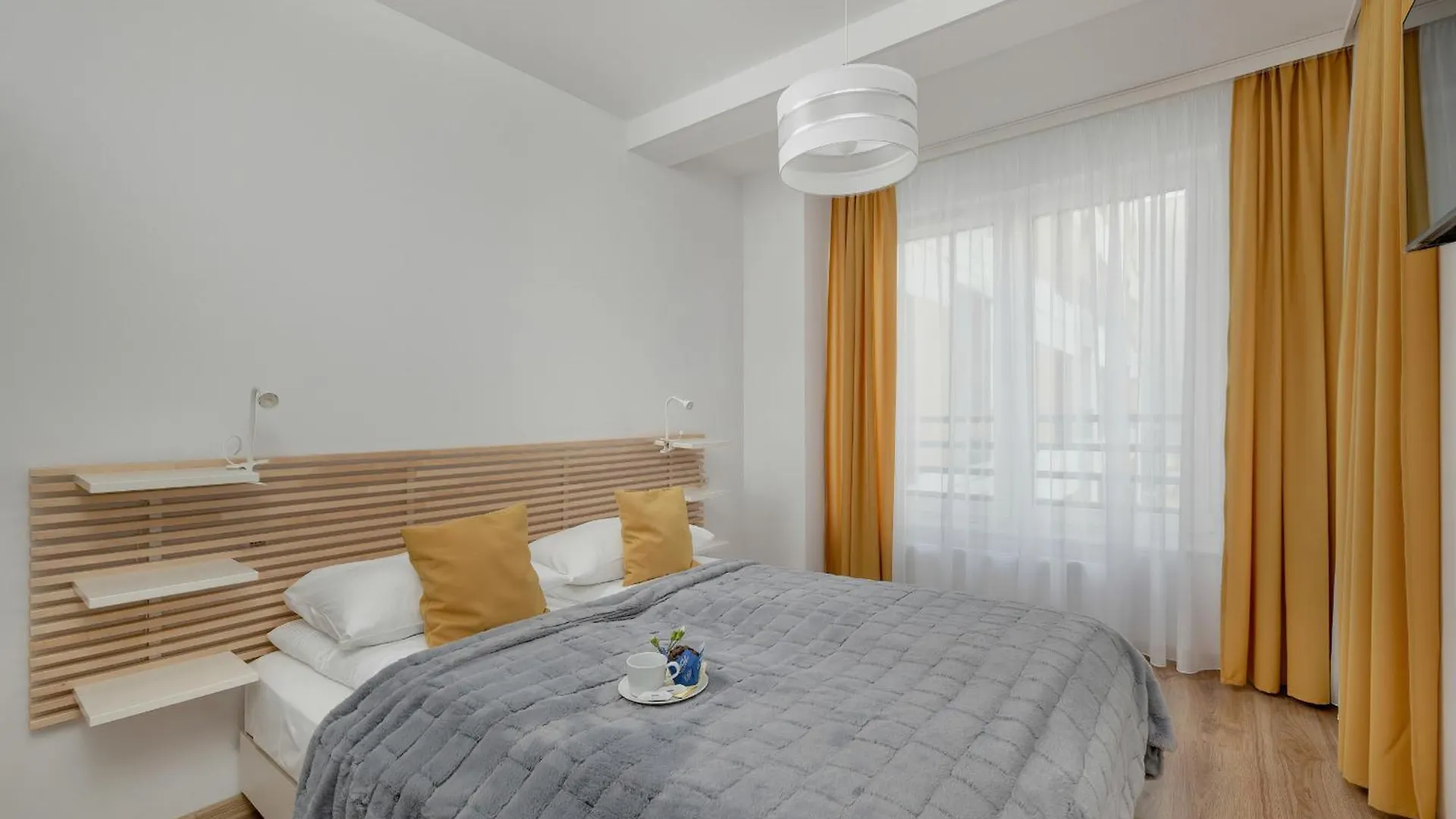 Exclusive And Modern Grey Apartment With Furnished Balcony In Kolobrzeg By Noclegi Renters 0*,